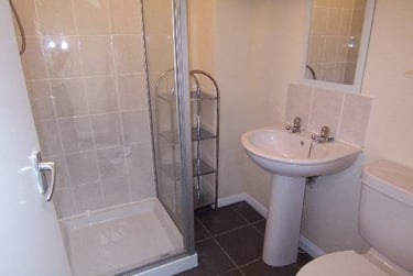 10 bed house, Lake street, Forest park, Nottingham, NG74BT - Image 3